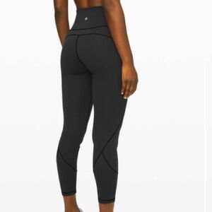Lululemon In Movement Tight 25" *Everlux